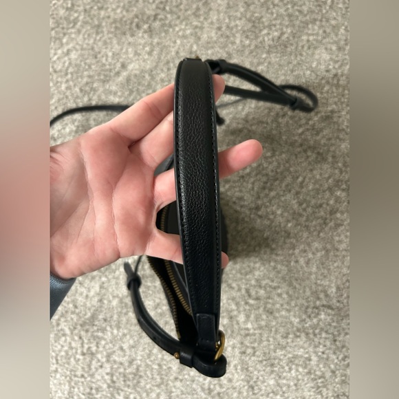 Black Fossil Leather Bucket Bag - Picture 5 of 6